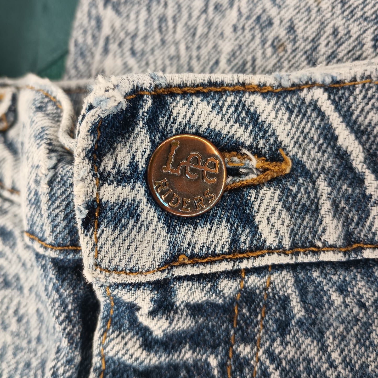 1980s Lee Riders acid wash jeans