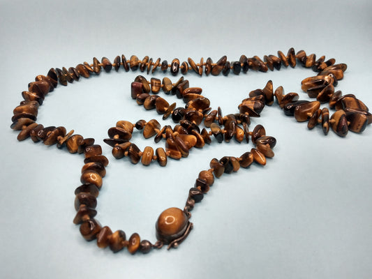 Vintage polished tigers eye chip necklace