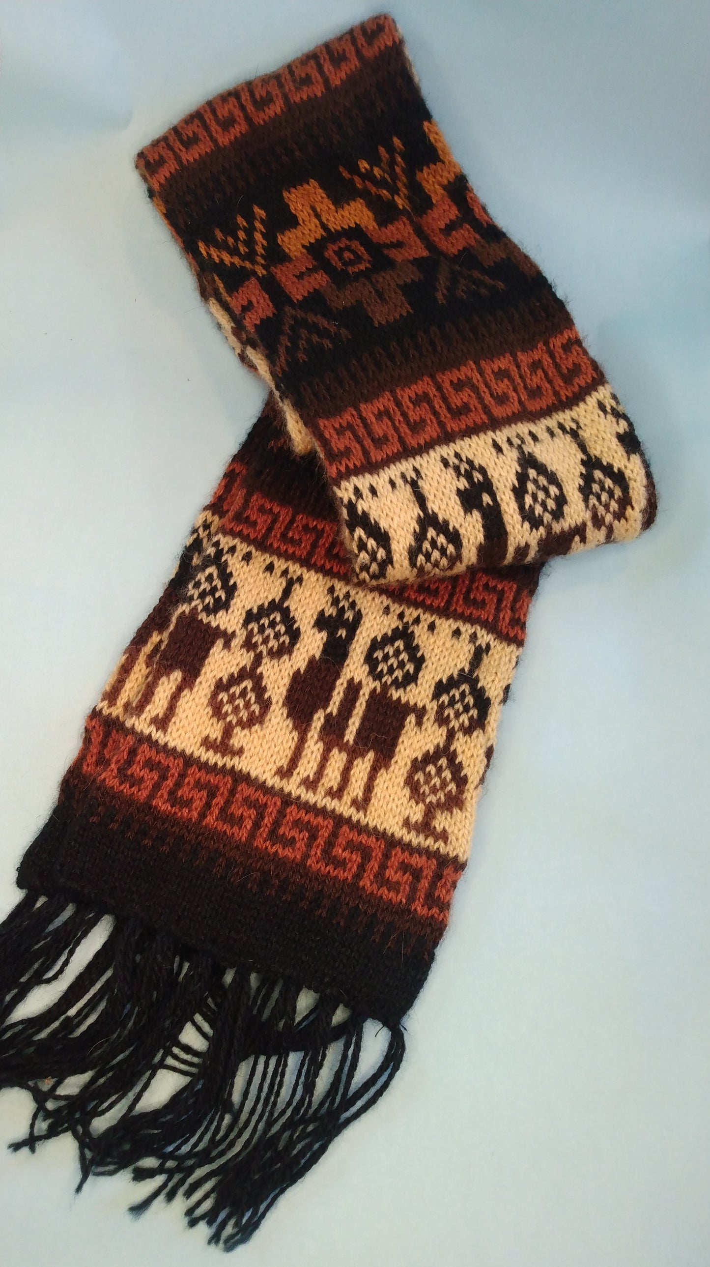 Modern handmade Peruvian alpaca scarf