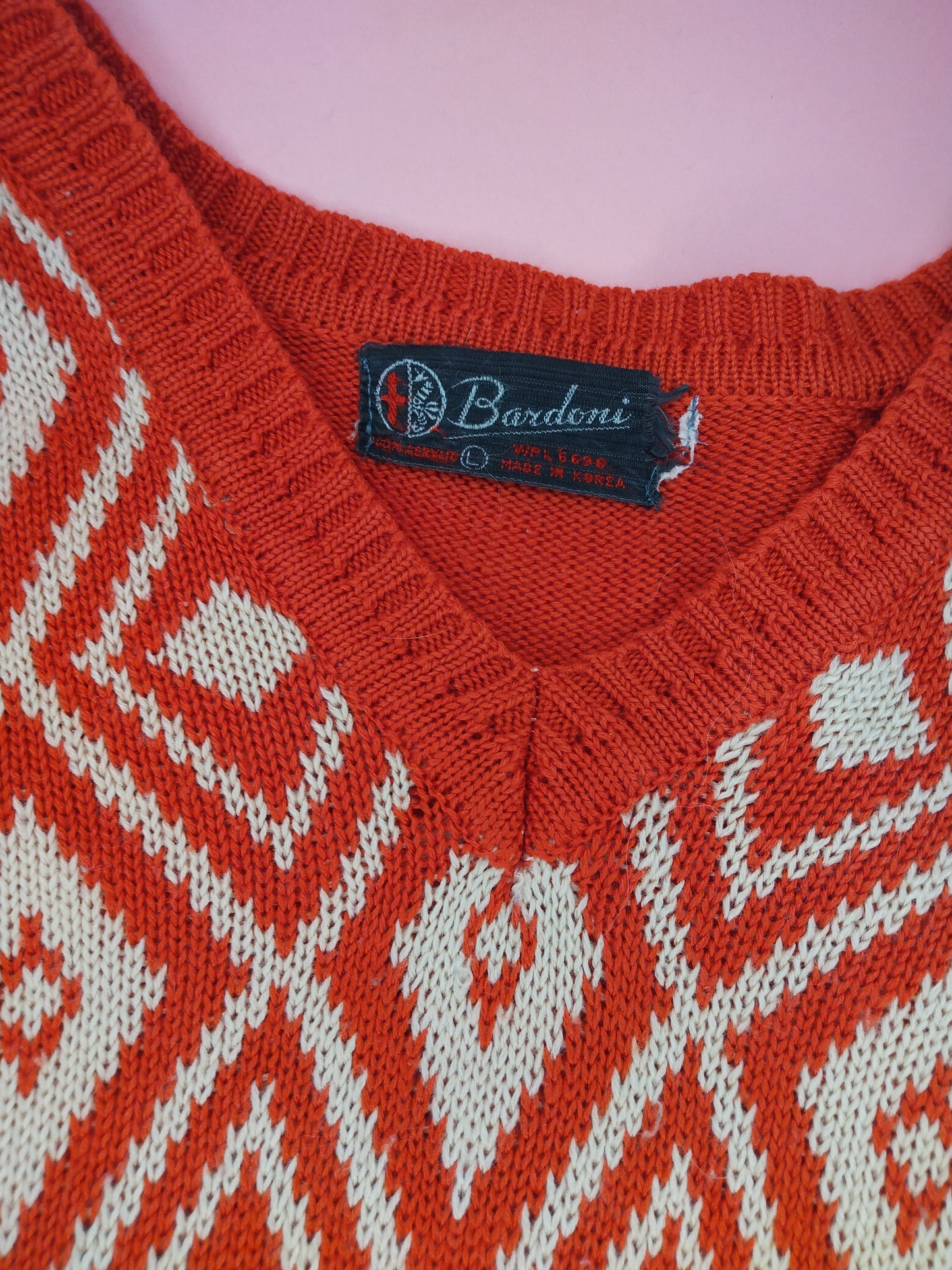 1960s Orange diamond pattern acrylic sweater