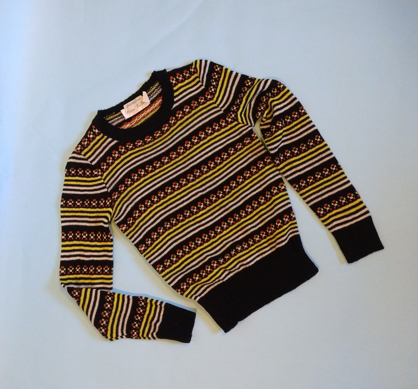 Vintage sax fifth avenue sweater