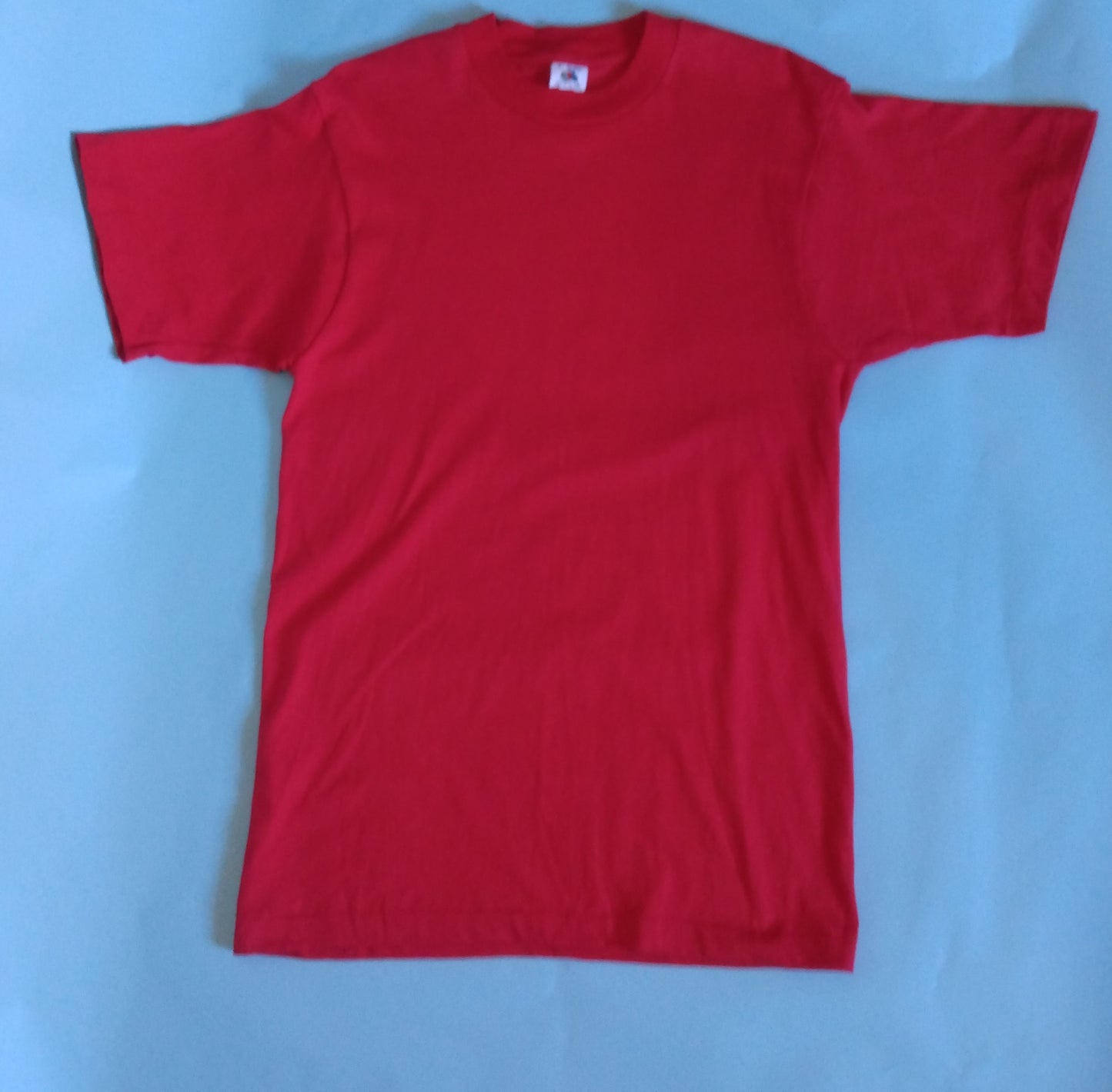 Red Early 90s T shirt