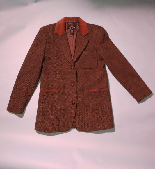 Vintage brown tweed blazer suede collar and pocket details.