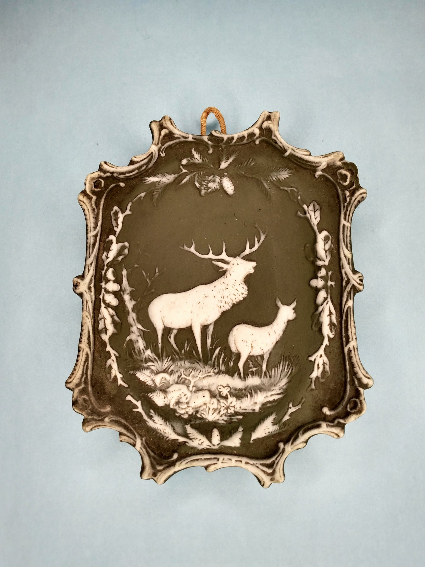 Antique Green jasperware elk plaque *FREE SHIPPING