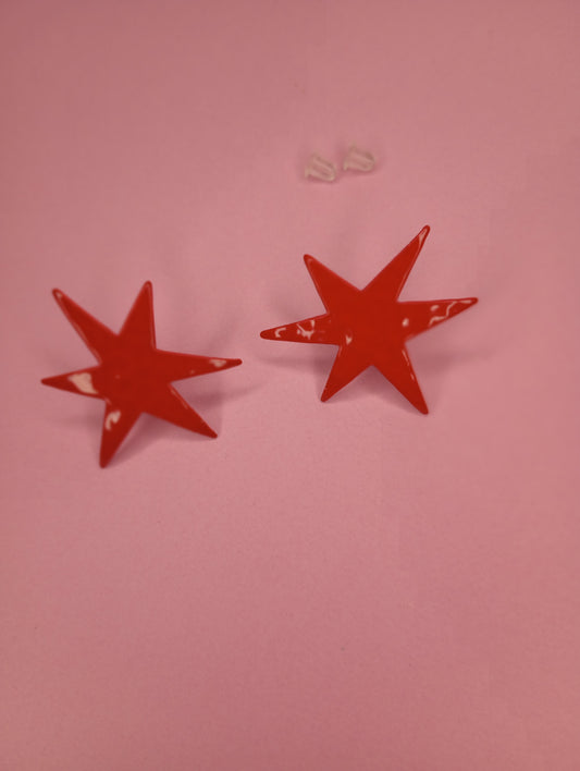 1980s abstract red star earrings